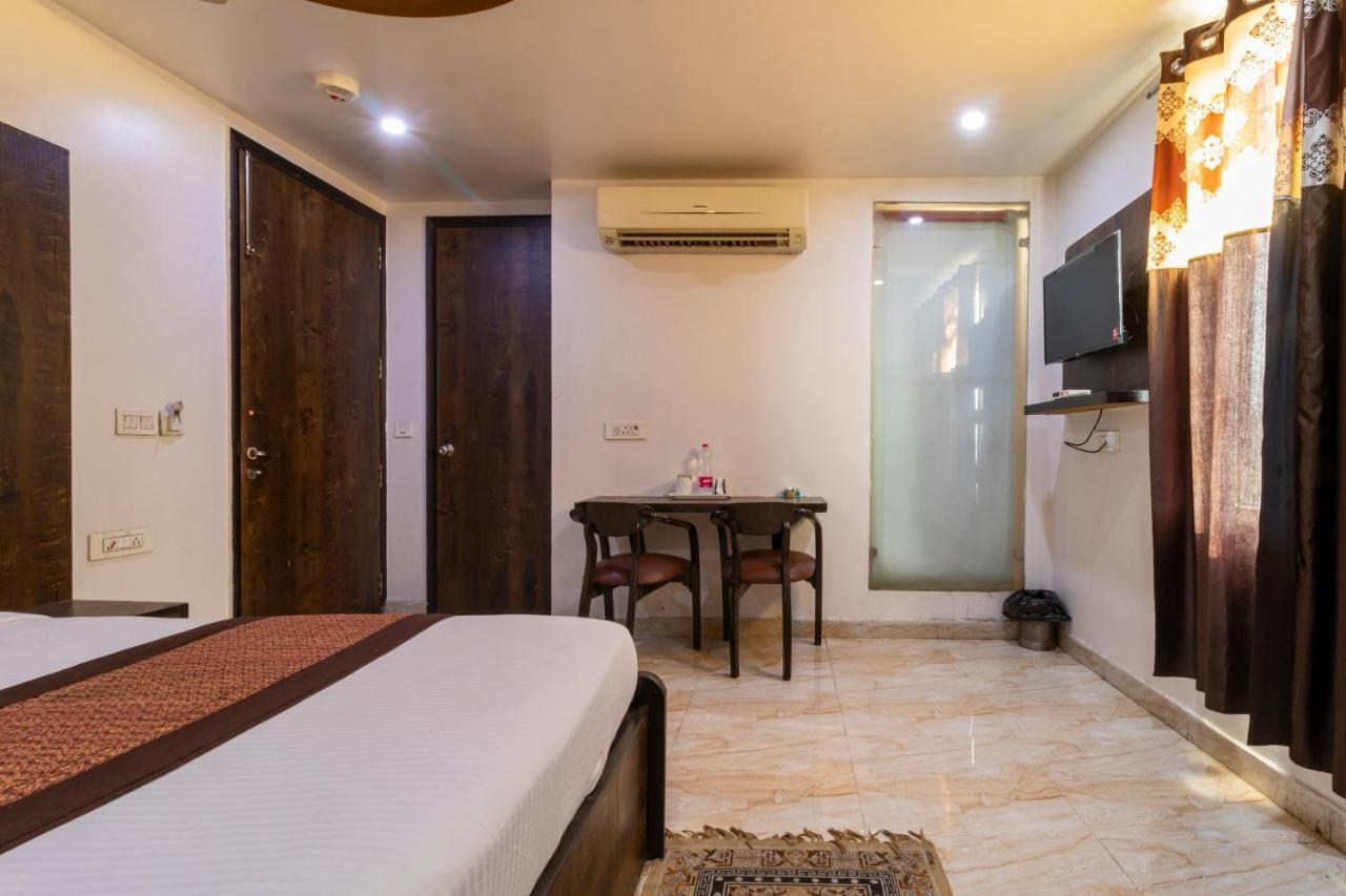 Hotel The Amour Dx Near Igi Airport Delhi Νέο Δελχί Εξωτερικό φωτογραφία