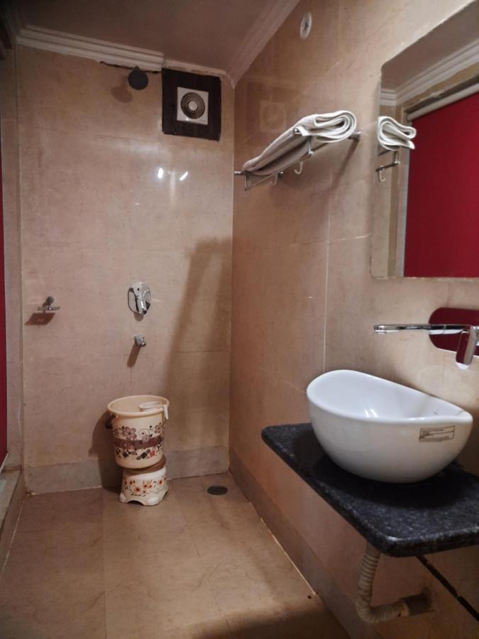 Hotel The Amour Dx Near Igi Airport Delhi Νέο Δελχί Εξωτερικό φωτογραφία